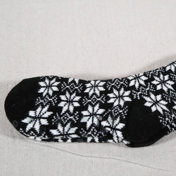 Bundle of 2 NWT Bass Woman One Size Cozy Slipper Sock - Picture 5 of 10